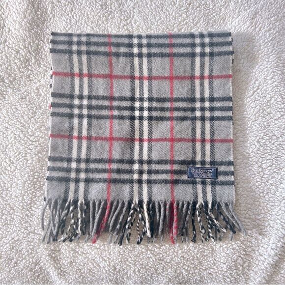 Burberrys Vintage Cashmere Scarf - Picture 1 of 5